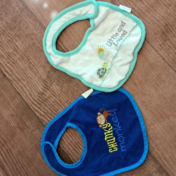 2 bibs Bibs/Accessories, Size OSBB for Kids - Picture 1 of 3